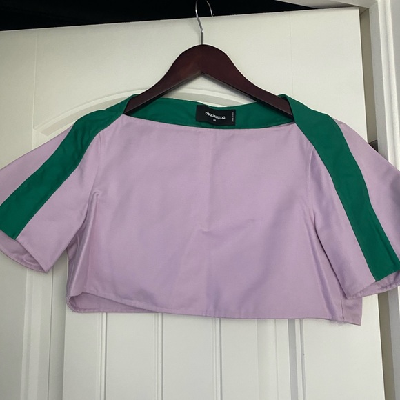 Dsquared2 crop top. Super cute. Size 38 - Picture 1 of 4